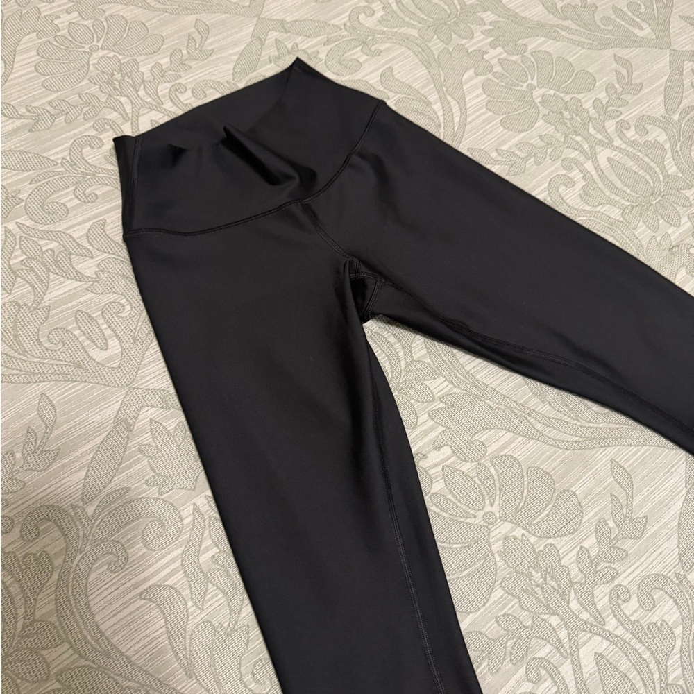 ALO Yoga Black Leggings
